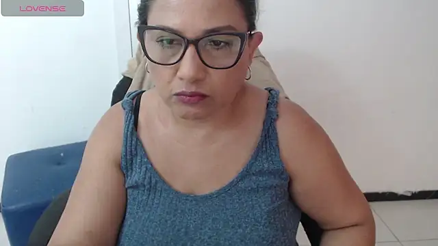 Katha Marck online show from 04/15/26, 01:04