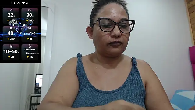 Snapshot of Katha_Marck chatting on 10/10/25, 08:04 Katha Marck online show from 10/10/25, 08:04