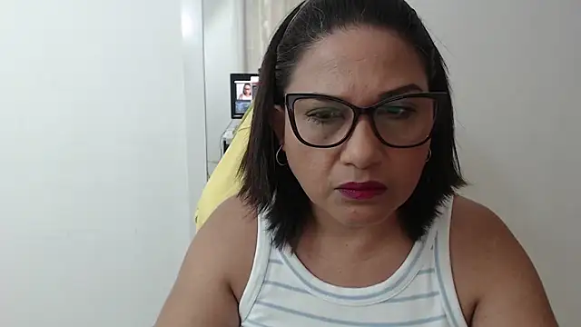 Snapshot of Katha_Marck chatting on 01/06/26, 12:31 Katha Marck online show from 01/06/26, 12:31