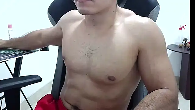 Snapshot of MILCARITAS3 chatting on 02/26/26, 04:18 MILCARITAS3 online show from 02/26/26, 04:18