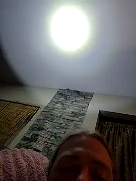 Hotredheadandtoungelasher online show from 11/06/25, 03:21