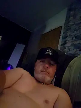 Hotredheadandtoungelasher online show from 10/29/25, 12:15