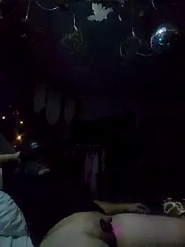 Hotredheadandtoungelasher online show from 10/23/25, 08:57