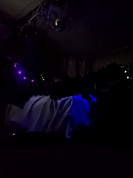 Hotredheadandtoungelasher online show from 11/16/25, 11:26