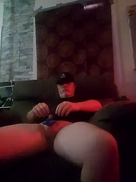 Hotredheadandtoungelasher online show from 03/12/26, 02:21