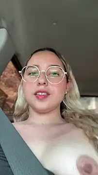 Irisweet  online show from 03/14/26, 04:02