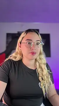 Irisweet  online show from 10/26/25, 04:29