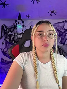 Irisweet  online show from 10/27/25, 11:38