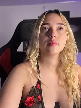 Irisweet  online show from 09/18/25, 02:53