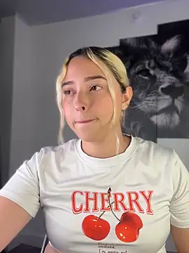 Irisweet  online show from 09/20/25, 09:53