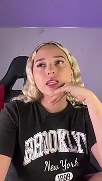 Irisweet  online show from 11/05/25, 10:13