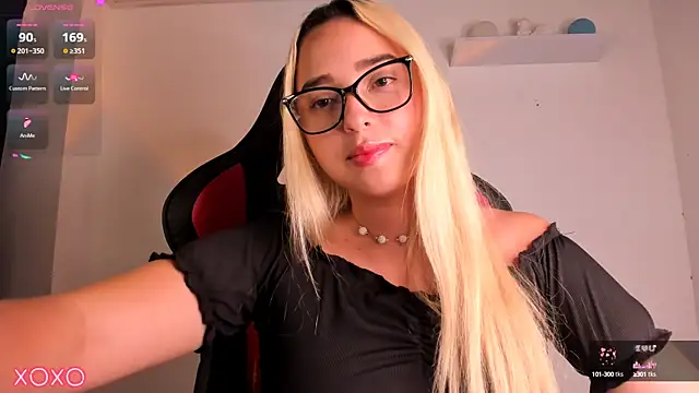 Irisweet  online show from 03/18/25, 11:42