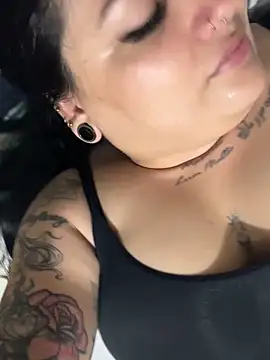 danielasexya1 online show from 01/15/26, 04:05