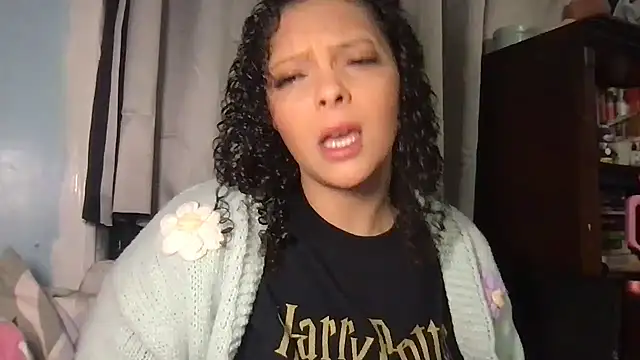 LuLuValenttine101 online show from 03/17/26, 10:29