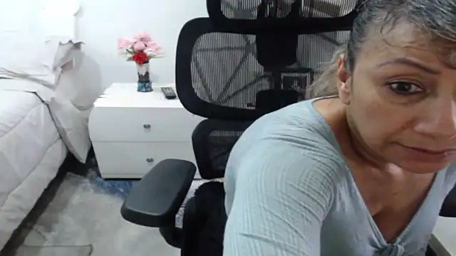 jesy hot online show from 05/29/26, 09:54