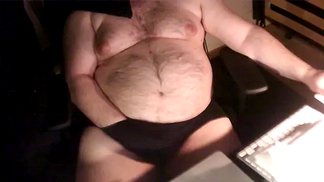 Snapshot of sr4343 chatting on 12/30/24, 09:29 sr4343 online show from 12/30/24, 09:29