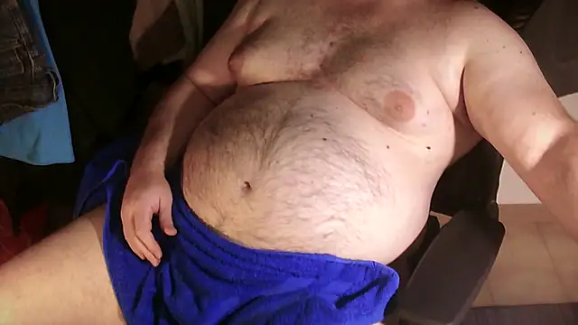 Snapshot of sr4343 chatting on 09/10/25, 08:08 sr4343 online show from 09/10/25, 08:08