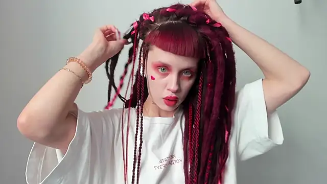 FlowerOfSin2001 online show from 03/10/25, 11:34