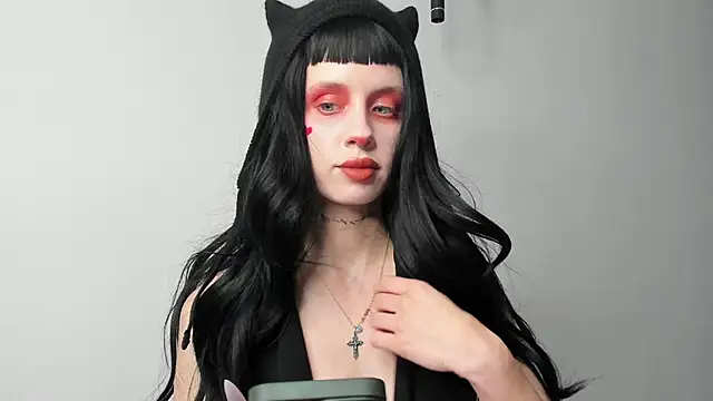 FlowerOfSin2001 online show from 03/12/25, 06:43