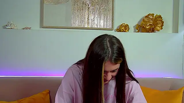 Snapshot of RachelSimpson chatting on 11/12/25, 06:34 RachelSimpson online show from 11/12/25, 06:34