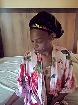Jasmine FullsShine online show from 07/15/26, 12:45