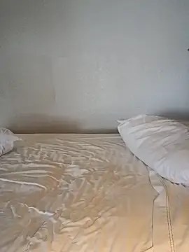 Jasmine FullsShine online show from 06/12/26, 09:56