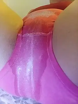 Squirtkat online show from 06/12/26, 07:33