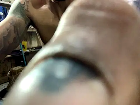 raphadoors19 online show from 11/23/25, 06:45