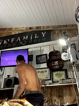 raphadoors19 online show from 10/23/25, 11:47