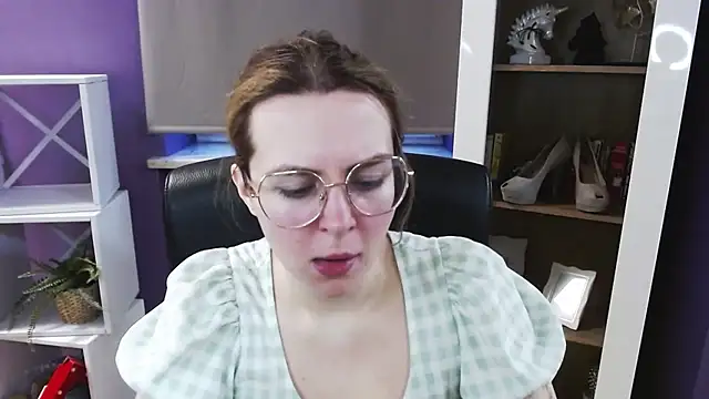 Zoey Erotic online show from 04/13/26, 04:38