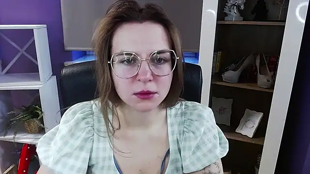 Zoey Erotic online show from 03/25/26, 05:29