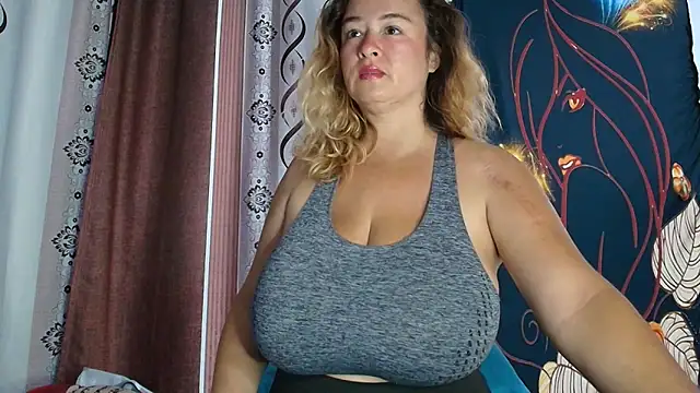 brenlissy89 online show from 04/27/26, 09:57