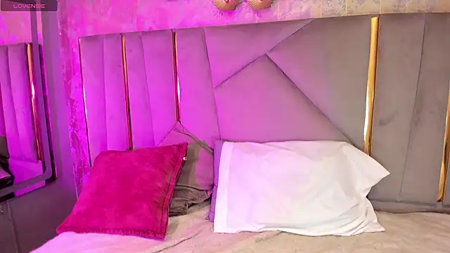 Sariitaa  online show from 02/07/26, 02:03