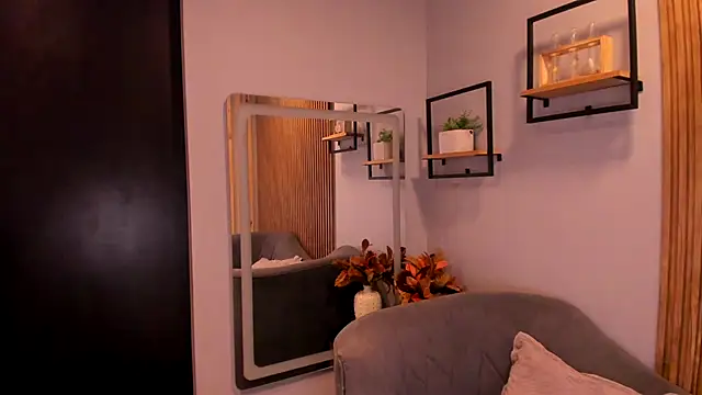 Sariitaa  online show from 11/12/25, 03:27