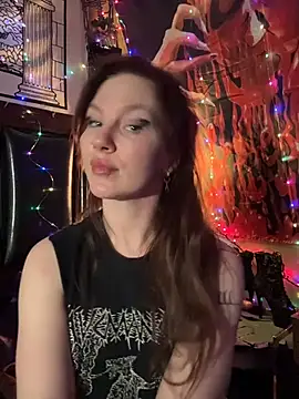 courtneyoccult online show from 11/22/25, 12:43