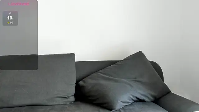 Snapshot of minimaya chatting on 01/11/25, 02:52 minimaya online show from 01/11/25, 02:52