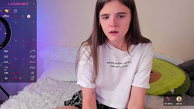 Ema X Love online show from 12/04/25, 08:08