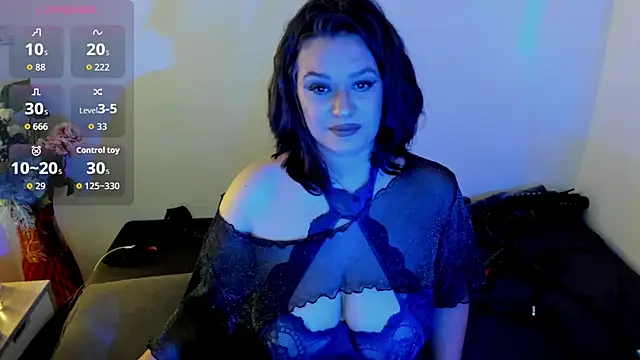 Snapshot of Laura_sinner chatting on 07/04/26, 06:23 Laura sinner online show from 07/04/26, 06:23