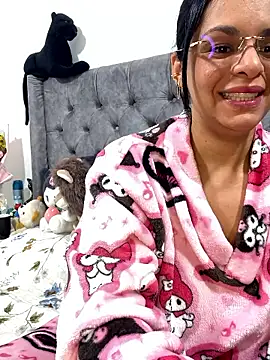 Kataliina online show from 01/17/26, 04:05