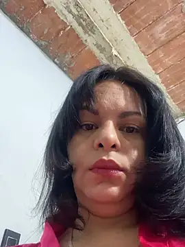 Kataliina online show from 05/09/26, 05:16