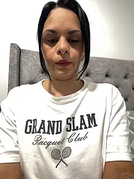 Kataliina online show from 02/18/26, 03:04