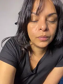 Snapshot of Kataliina chatting on 06/20/26, 04:28 Kataliina online show from 06/20/26, 04:28