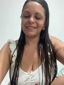 Snapshot of Kataliina chatting on 03/03/25, 09:05 Kataliina online show from 03/03/25, 09:05
