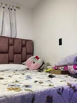 Kataliina online show from 02/10/26, 05:06