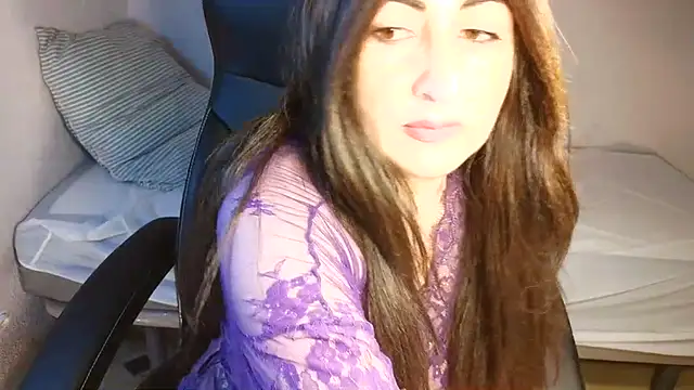 Snapshot of naughty_sarahh chatting on 07/17/26, 06:38 naughty sarahh online show from 07/17/26, 06:38