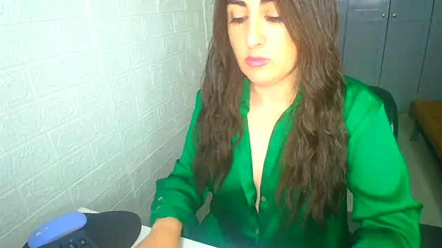 naughty sarahh online show from 09/12/25, 10:20