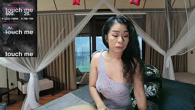 Snapshot of HornyShyAsian chatting on 10/04/25, 06:42 HornyShyAsian online show from 10/04/25, 06:42
