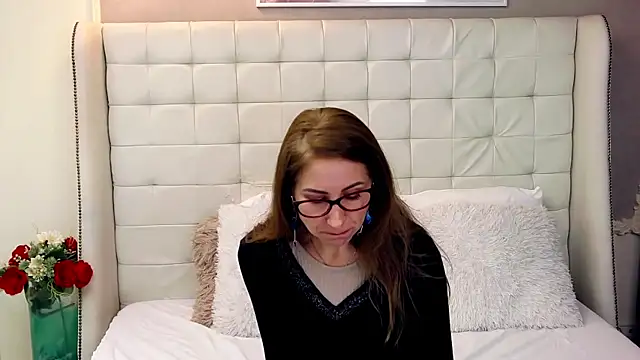 FoxyRamona online show from 03/08/25, 12:52