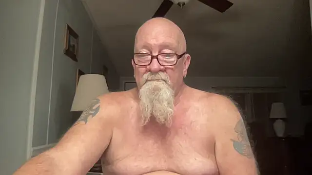 kcbace61760 online show from 10/14/25, 11:04