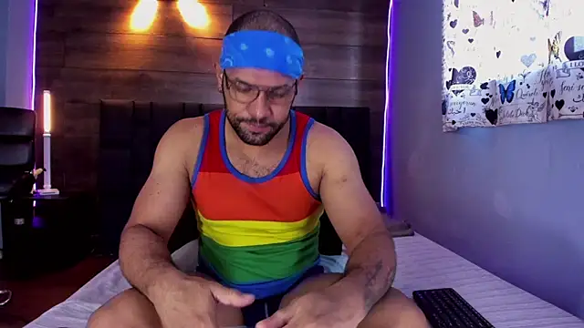 Snapshot of anthonylatynxd chatting on 11/26/25, 11:21 anthonylatynxd online show from 11/26/25, 11:21